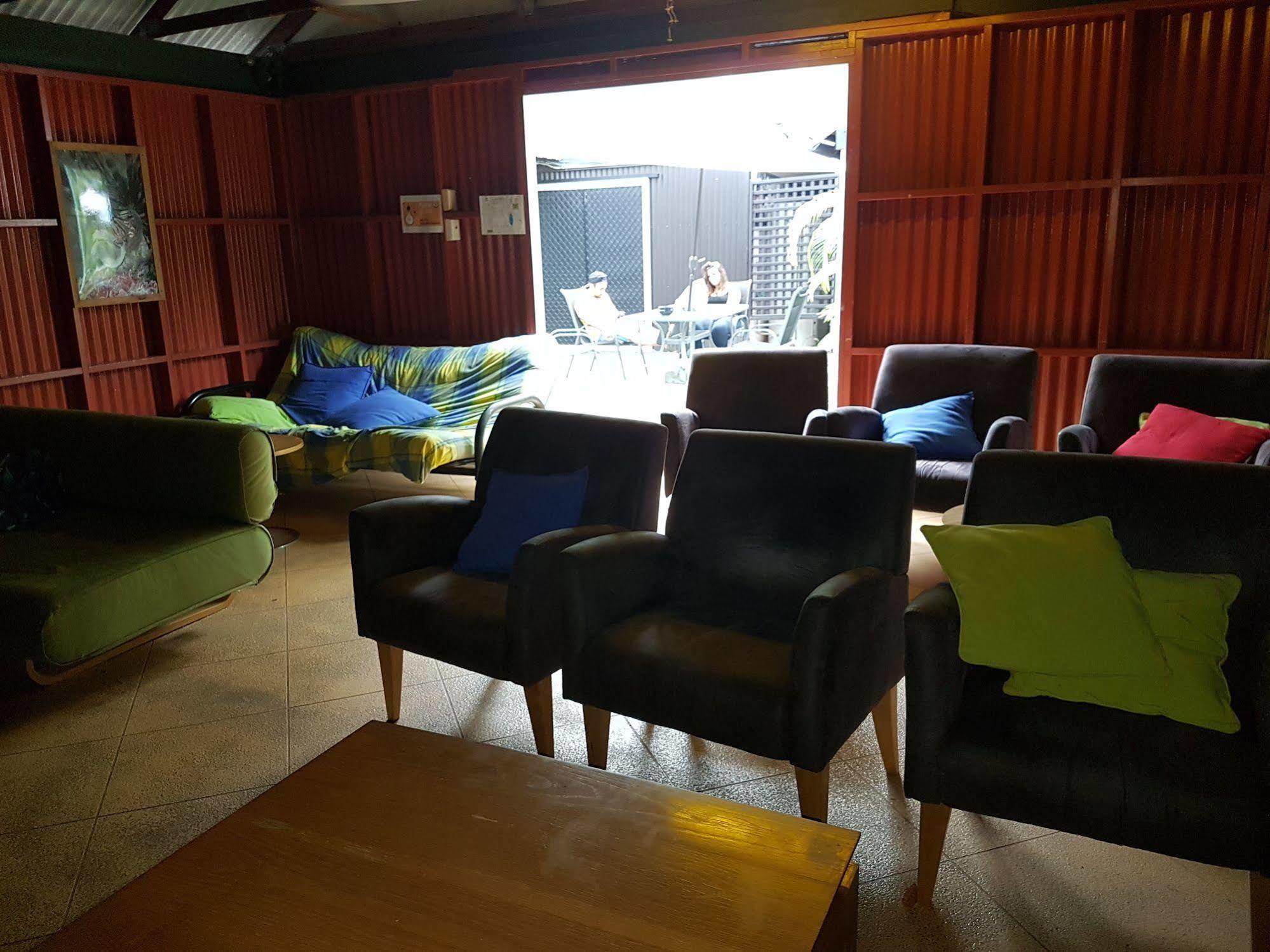 פורט דוגלאס Coral Beach Lodge מראה חיצוני תמונה