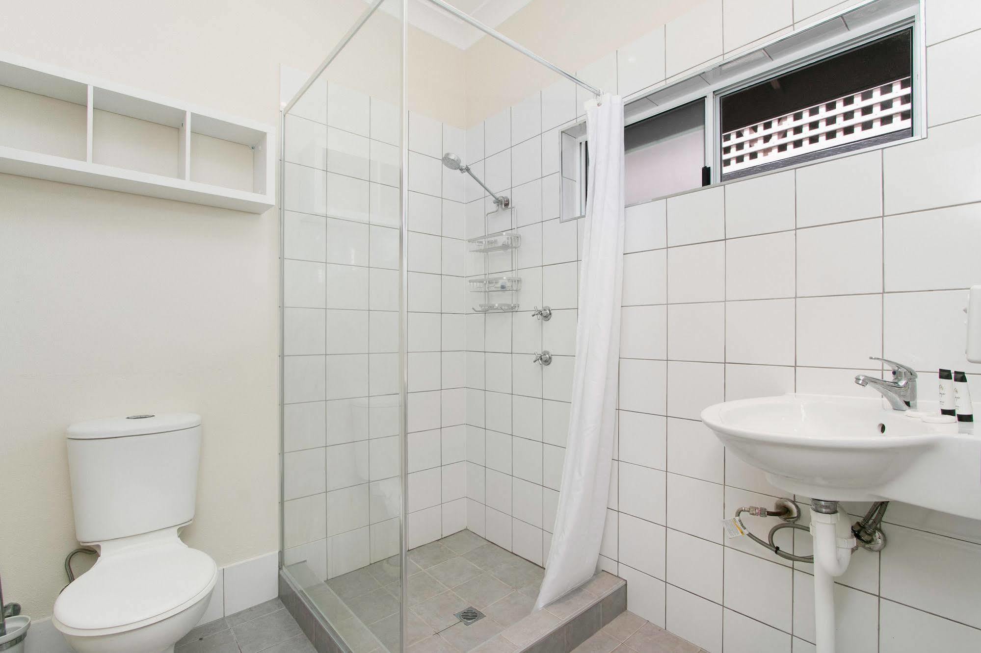 פורט דוגלאס Coral Beach Lodge מראה חיצוני תמונה