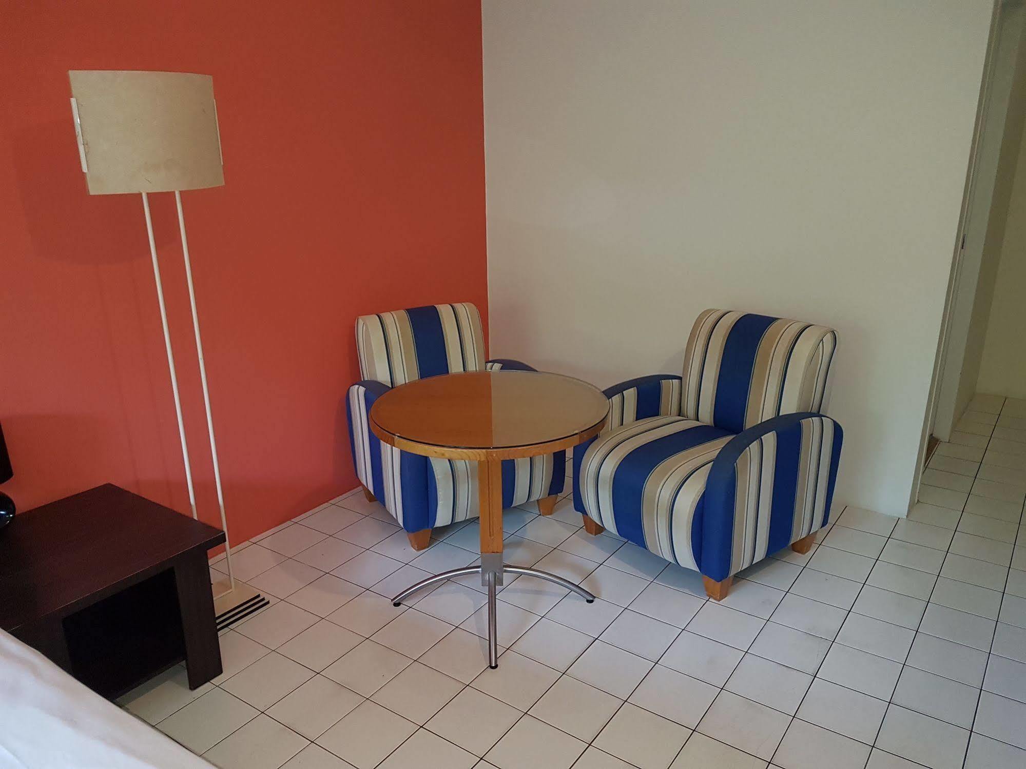 פורט דוגלאס Coral Beach Lodge מראה חיצוני תמונה